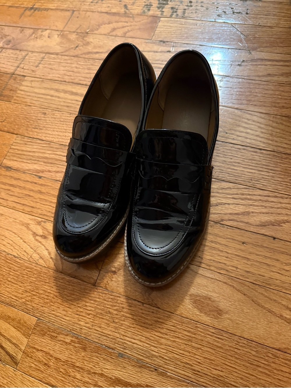 Classic Black Patent Penny Loafers for Women - Picture 5 of 9